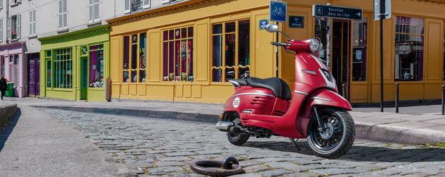 Für Einsteiger empfiehlt sich ein leichter Roller wie der Peugeot Django. Quelle: Peugeot Motocycles